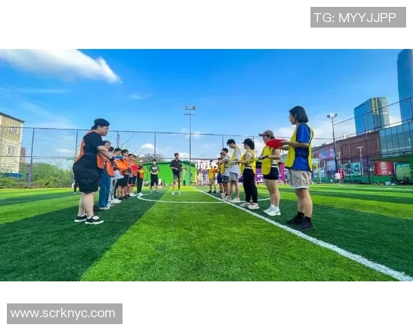 广州飞盘队在世界街舞大赛中的团队协作表现精彩纷呈引发热议