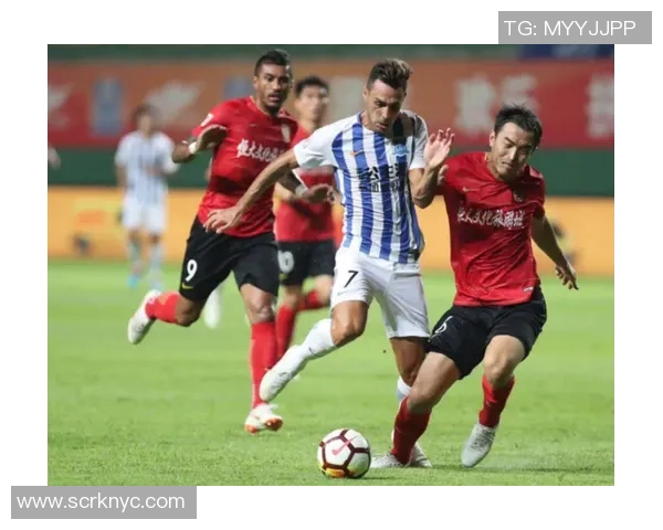 2020年富力与恒大激战回顾球迷热议精彩瞬间与赛后分析